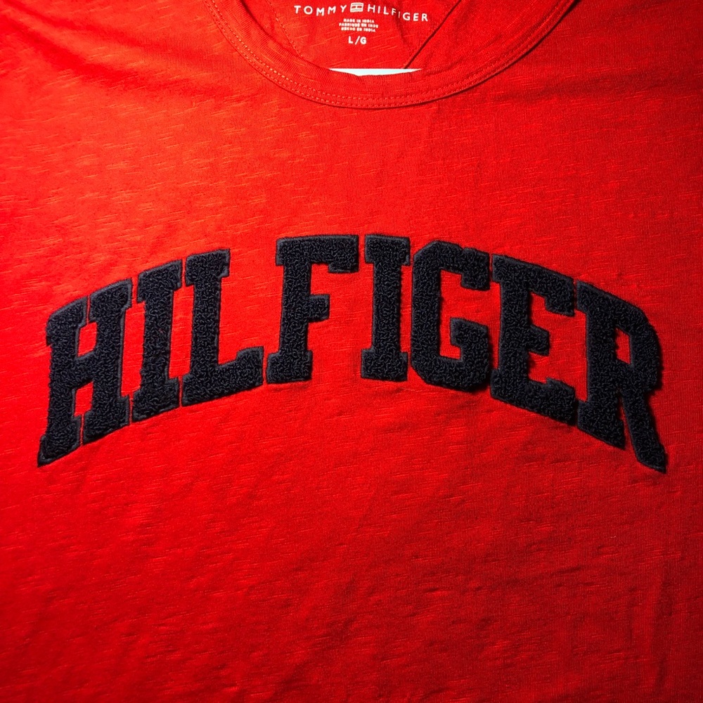 Tommy Hilfiger red t-shirt